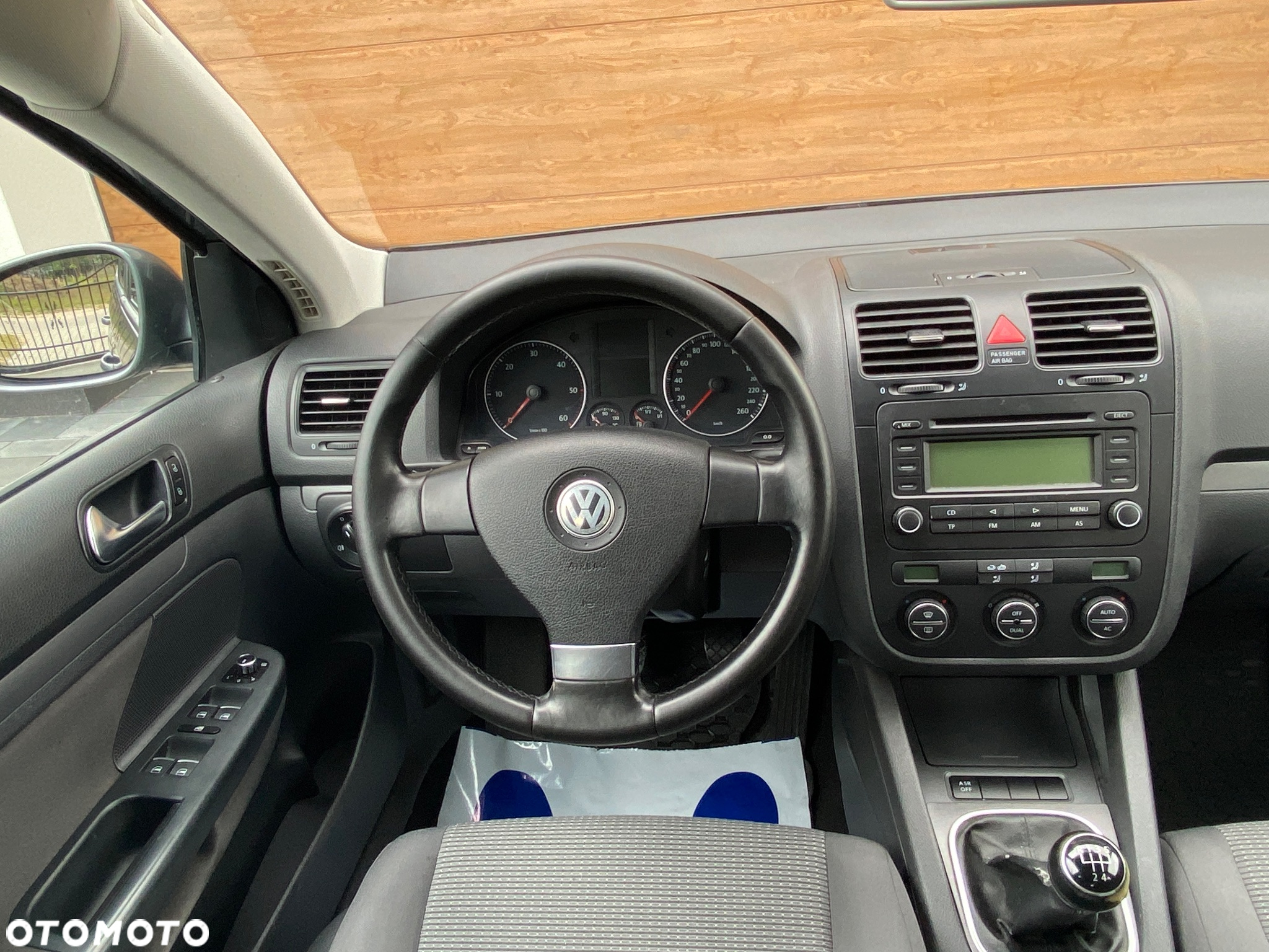 Volkswagen Golf 1.9 TDI DPF Edition - 29