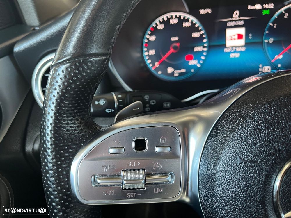 Mercedes-Benz GLC 300 de 4Matic 9G-TRONIC AMG Line - 22