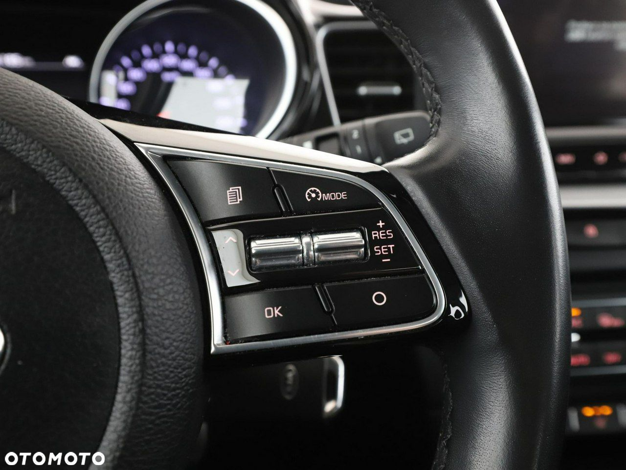 Kia XCeed 1.4 T-GDI OPF JBL SOUND EDITION - 32