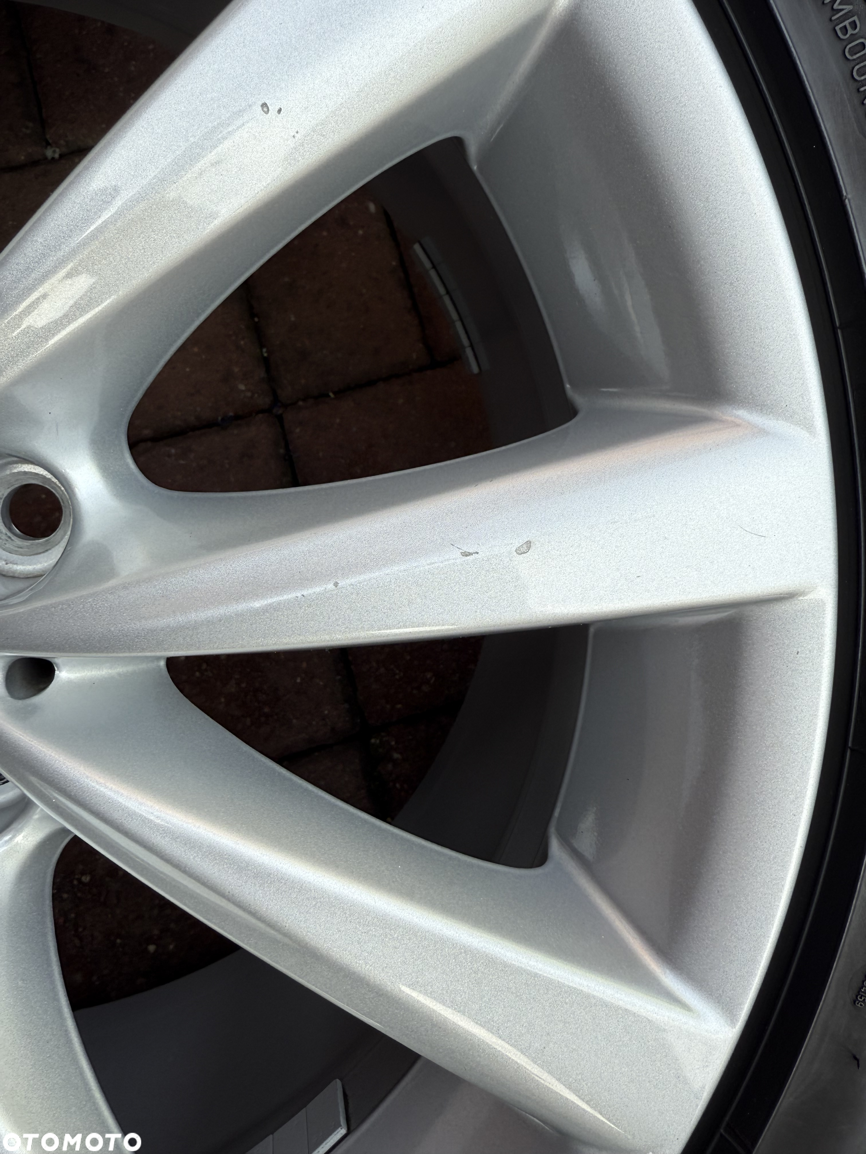 Felgi aluminiowe BMW 18 Oryginalne  z czujnikami powietrza - 4