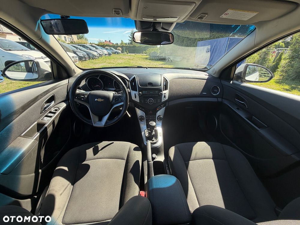 Chevrolet Cruze 1.6 LT - 7