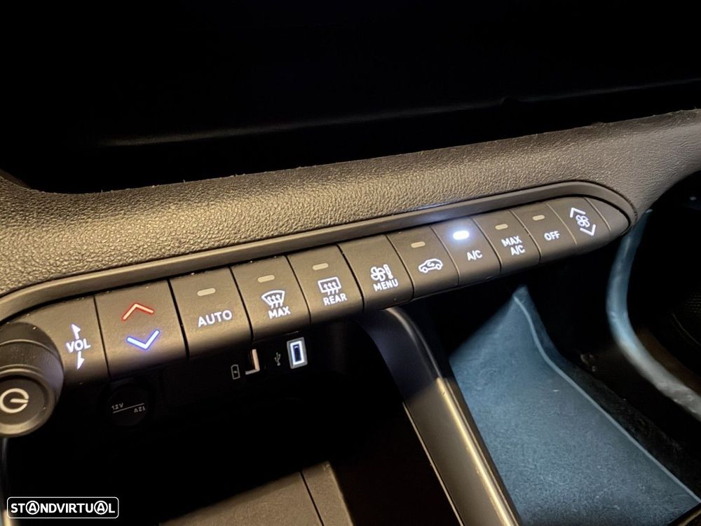 Jeep Avenger 1.2 GSE T3 Altitude - 16