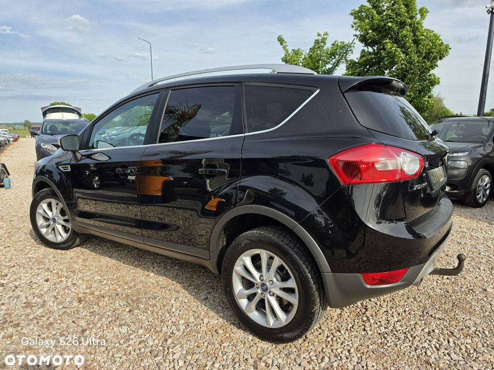 Ford Kuga 2.0 TDCi 4x4 Titanium - 9