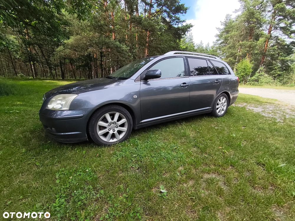Toyota Avensis 2.2 D-4D Prestige - 3