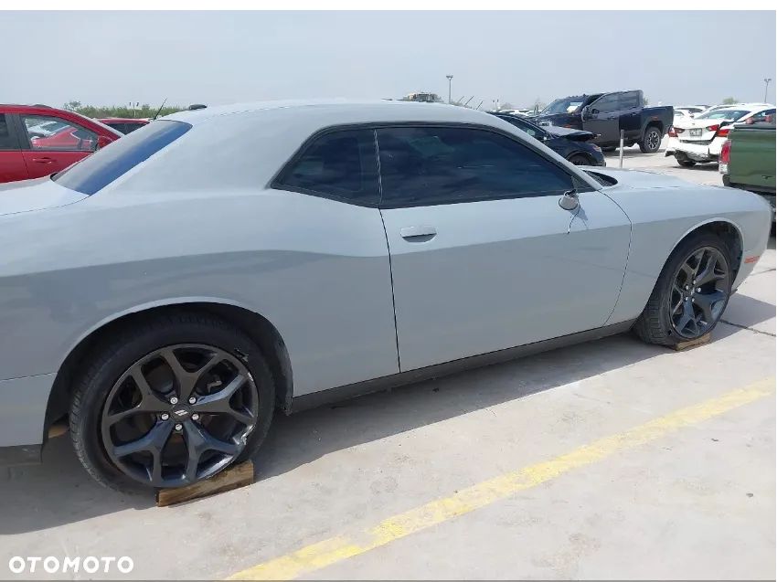 Dodge Challenger 3.6 SXT - 5