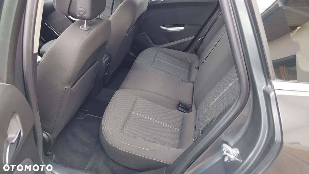 Opel Astra 1.4 Turbo Cosmo - 15