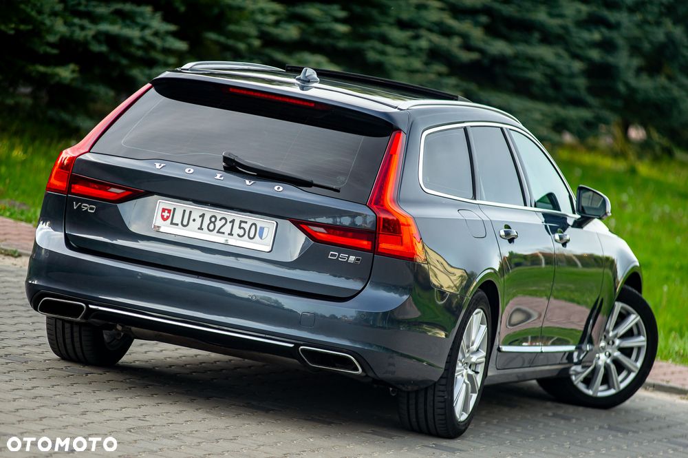 Volvo V90 D5 AWD Geartronic Inscription - 8