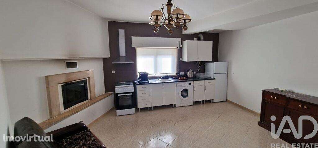 Casa / Villa T9 em Meirinhas de 180,00 m2 - Grande imagem: 5/19