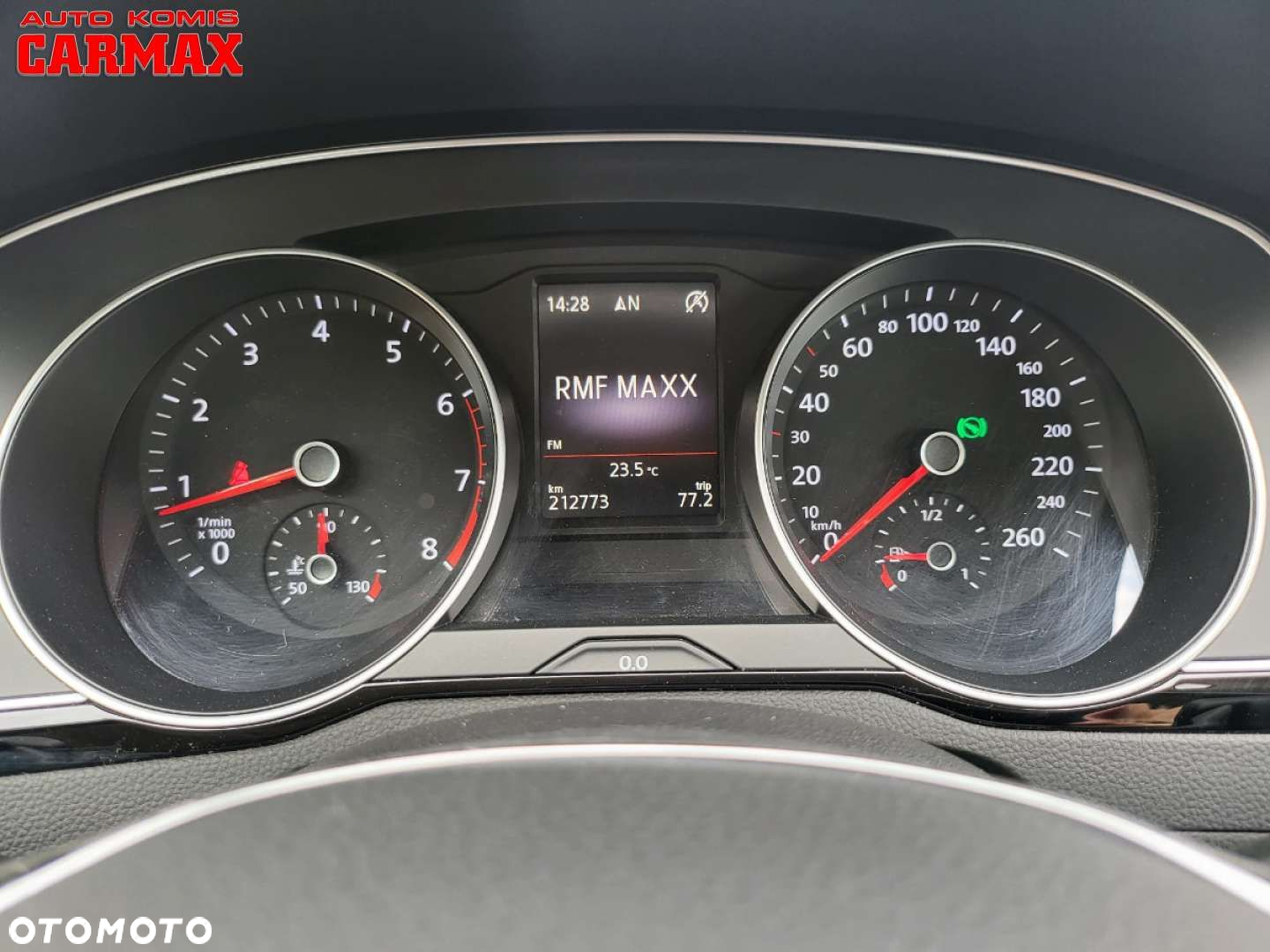 Volkswagen Passat Variant 1.4 TSI ACT (BMT) DSG Comfortline - 11
