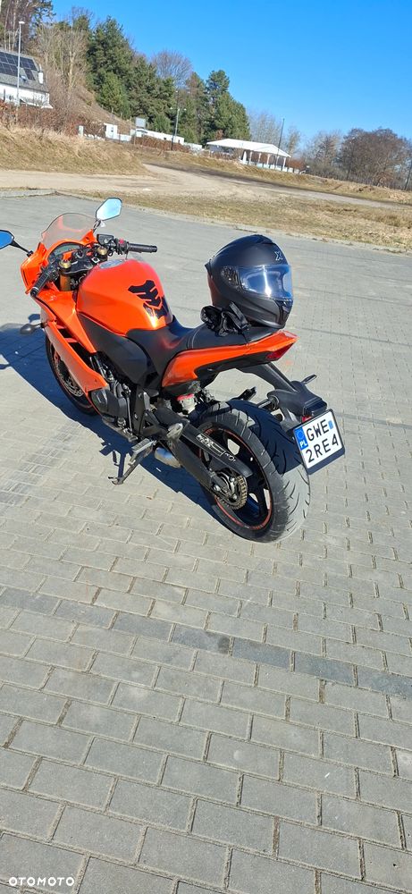 Honda CBR - 6