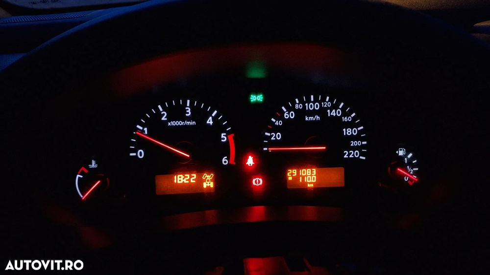 Nissan Navara 2.5 dCi Double Cab XE - 7