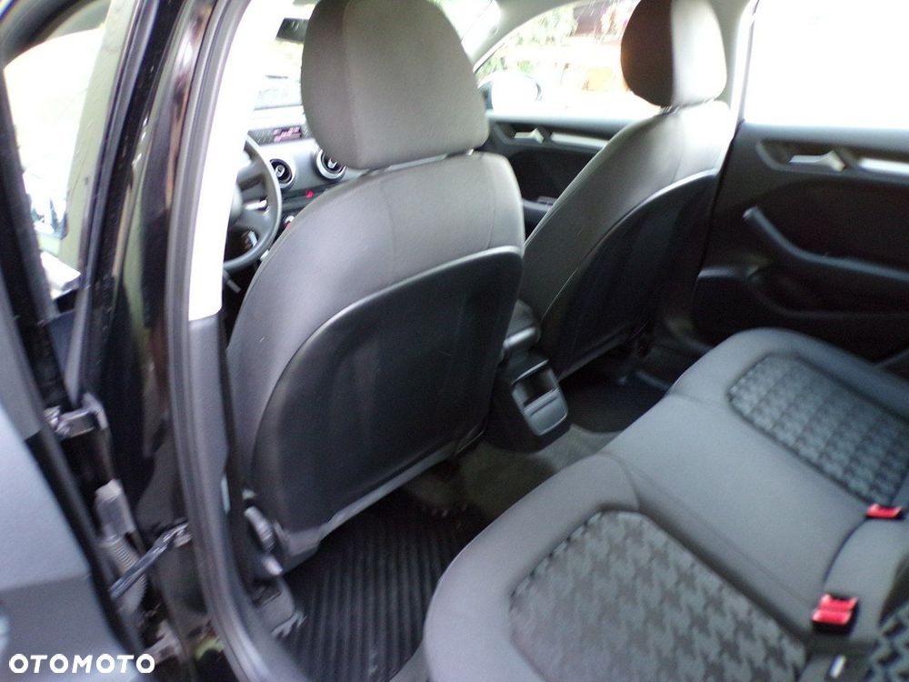 Audi A3 Sportback - 28