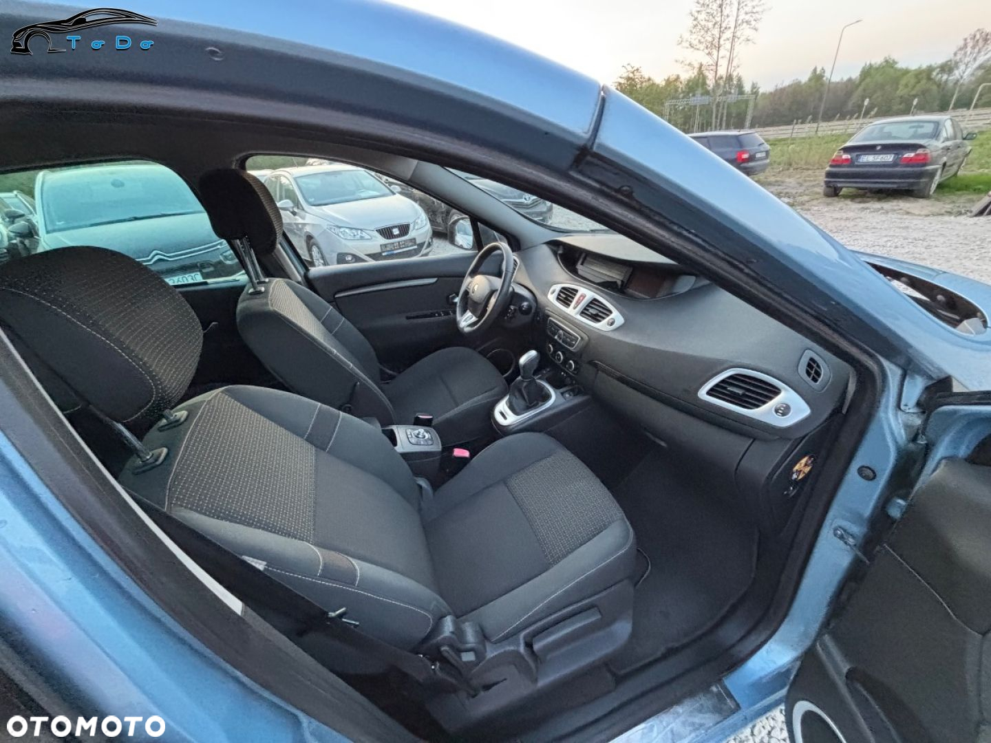 Renault Scenic 2.0 16V Privilege CVT Euro5 - 23