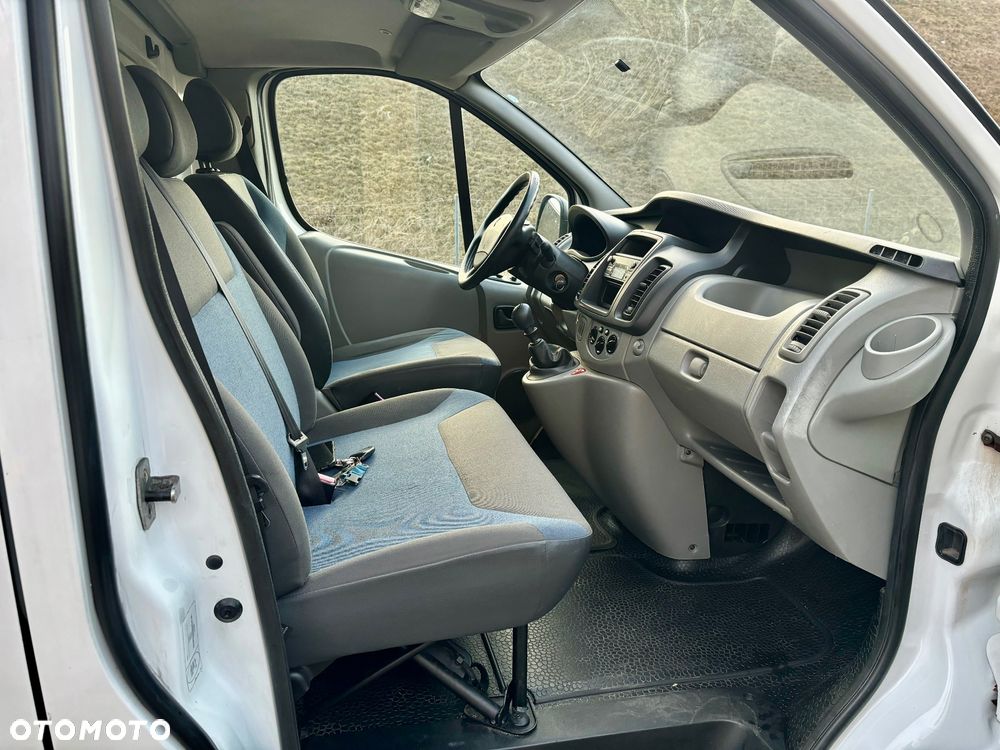 Renault Trafic - 9