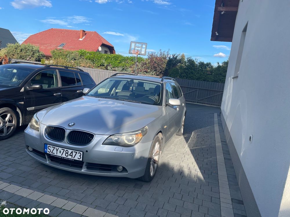BMW Seria 5 523i - 8