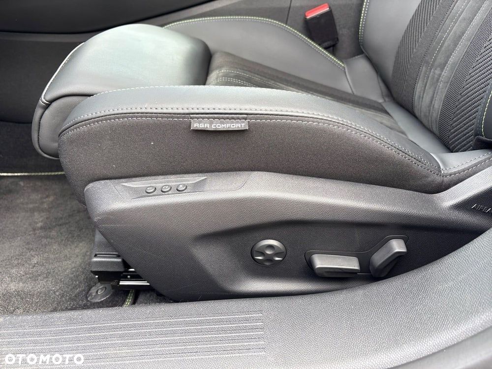 Peugeot 408 1.2 PureTech GT S&S EAT8 - 12