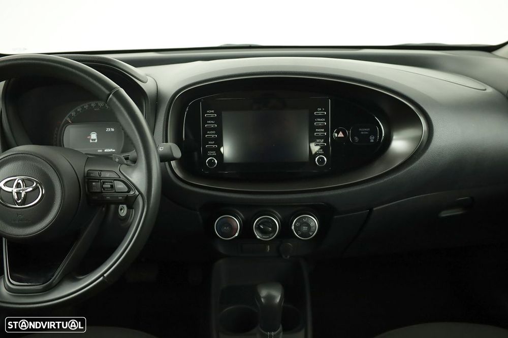 Toyota Aygo X - 9
