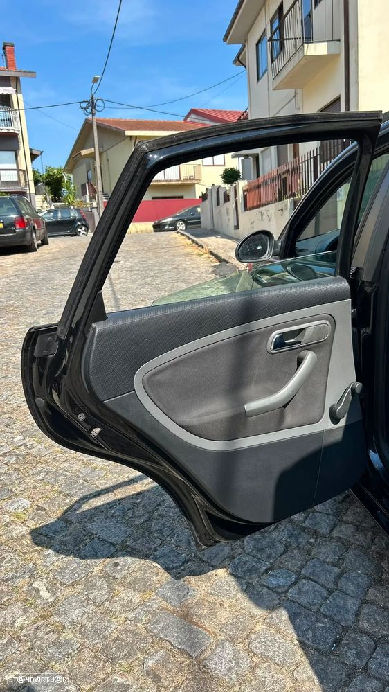 SEAT Ibiza - 4