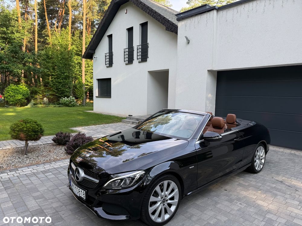 Mercedes-Benz Klasa C 200 4Matic 9G-TRONIC - 26