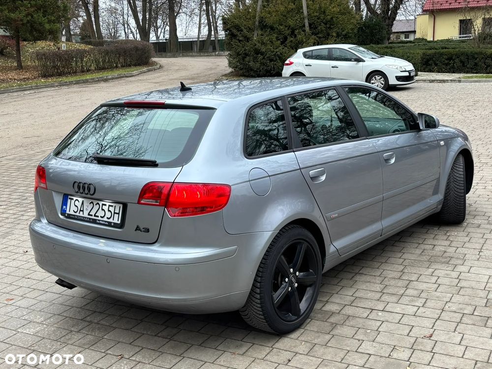 Audi A3 Sportback 2.0 TDI DSG S line Sportpaket plus - 3