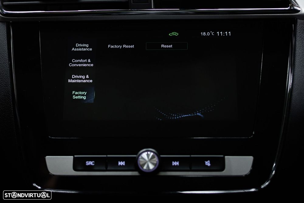 MG ZS EV 44.5 kWh Luxury - 45