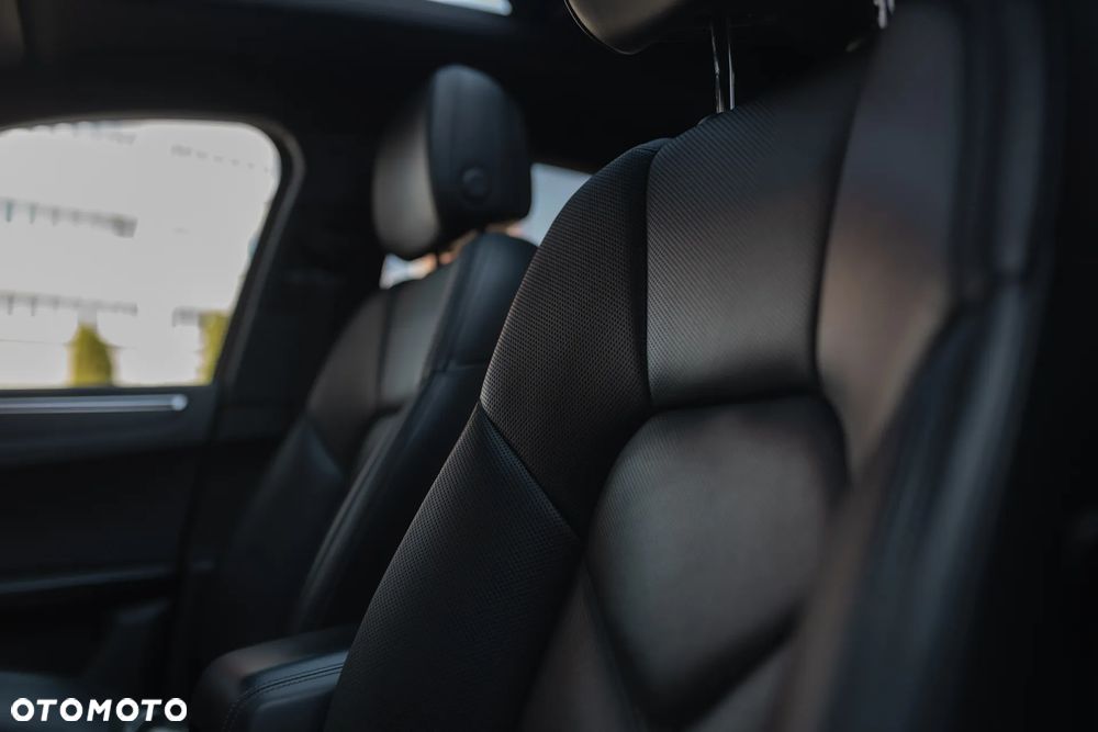 Porsche Macan Standard - 15