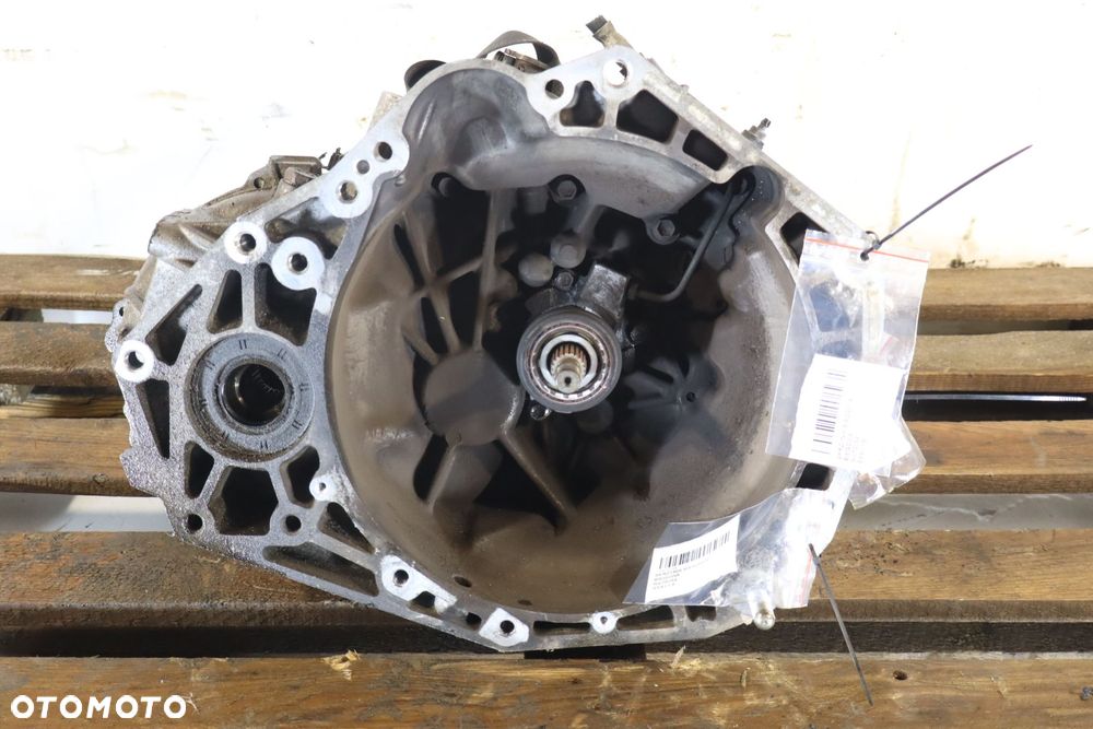SKRZYNIA BIEGÓW 5 BIEGOWA SUZUKI SX4 I 1.6 79J0 - 5