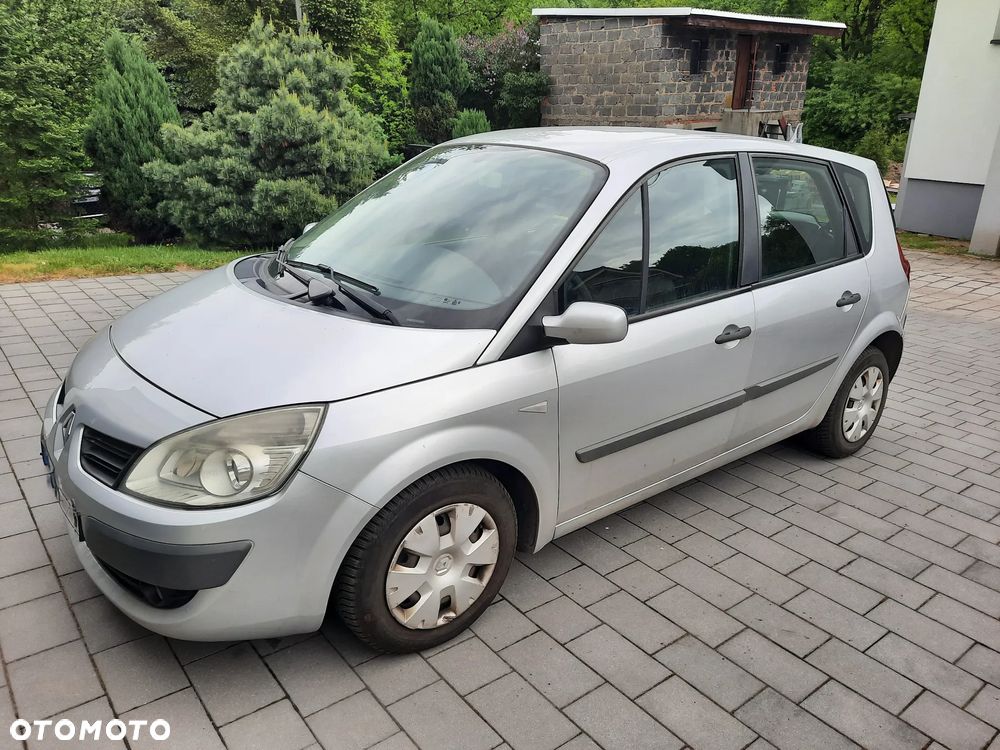 Renault Scenic 1.5 dCi Alize - 8