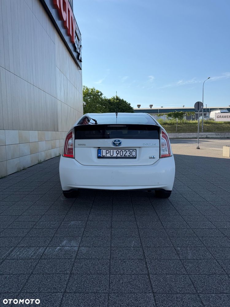 Toyota Prius 1.8 HSD Luna - 10