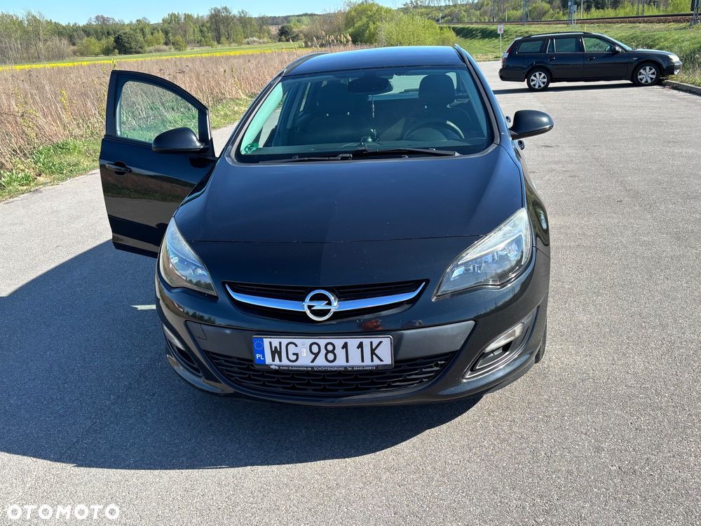 Opel Astra 1.4 Turbo - 2