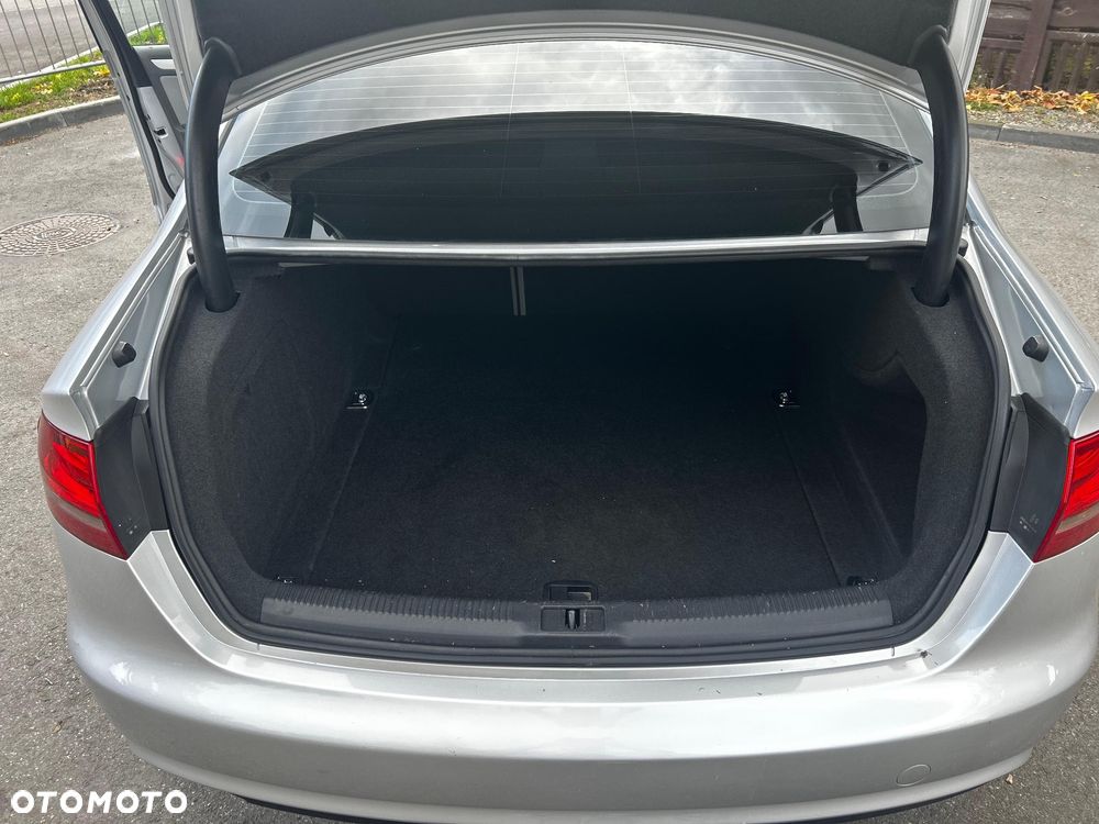 Audi A4 ver-2-0-tfsi-quattro-s-tronic - 32