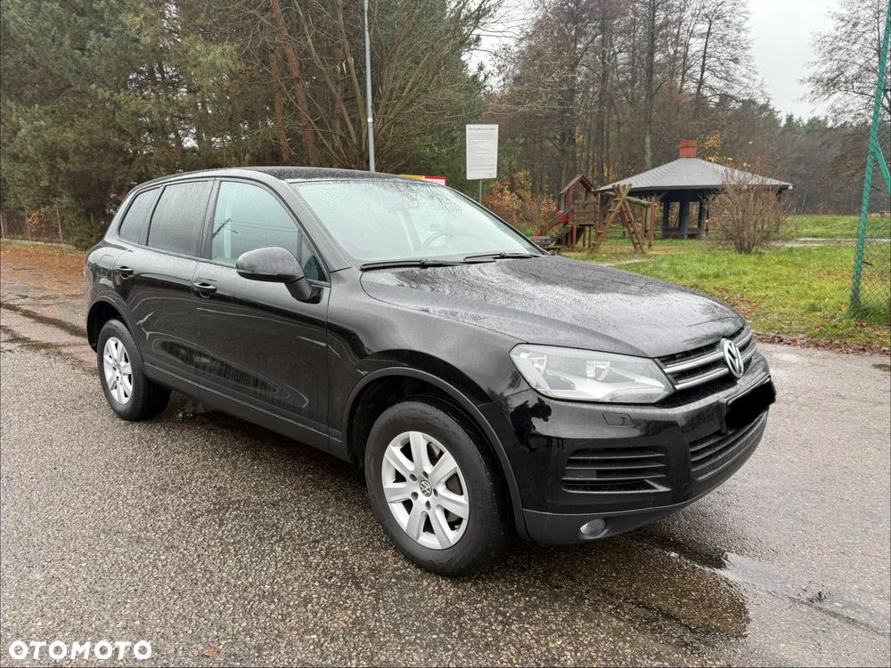 Volkswagen Touareg - 1