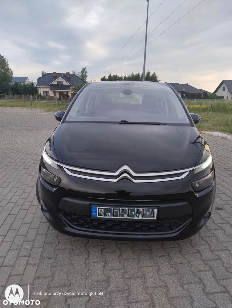 Citroën C4 e-HDi 115 Selection - 1