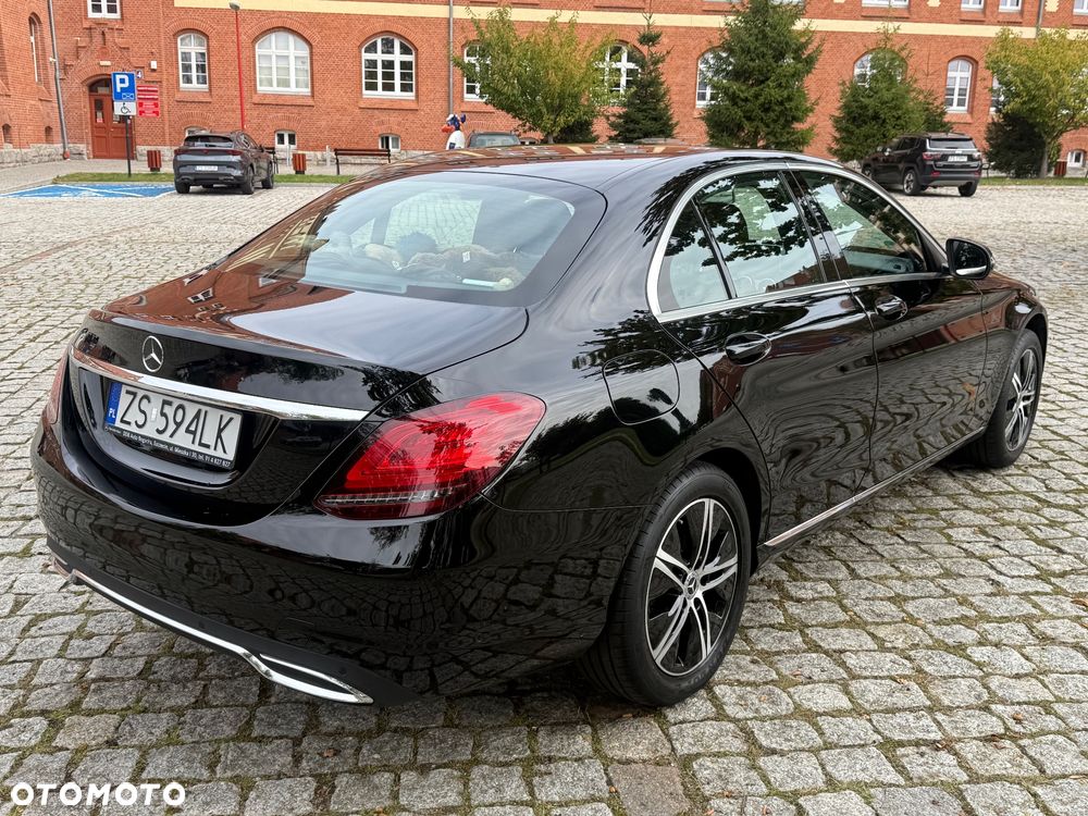 Mercedes-Benz Klasa C 160 9G-TRONIC - 11