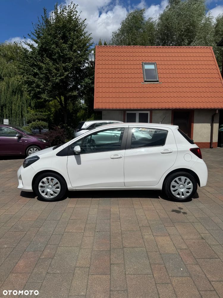Toyota Yaris 1.4 D-4D Lounge - 5