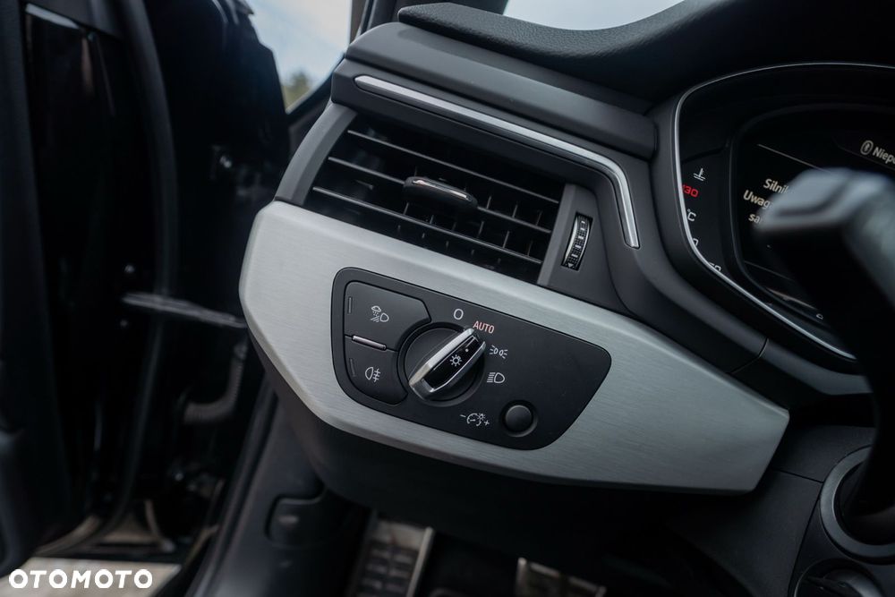 Audi A4 Limousine 2.0 TDI DPF clean diesel quattro S tronic S line Sportpaket - 36