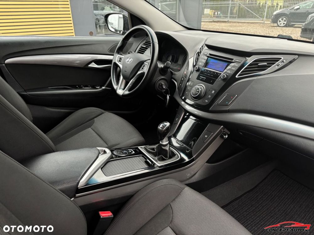 Hyundai i40 - 13