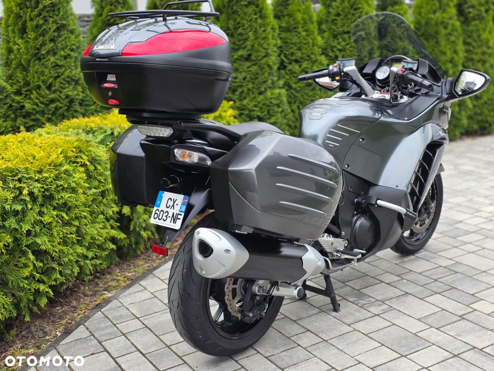 Kawasaki GTR - 5