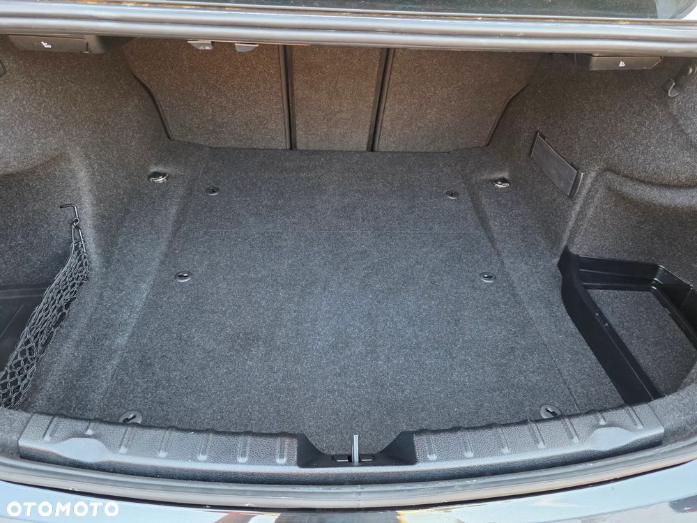 BMW Seria 3 - 12