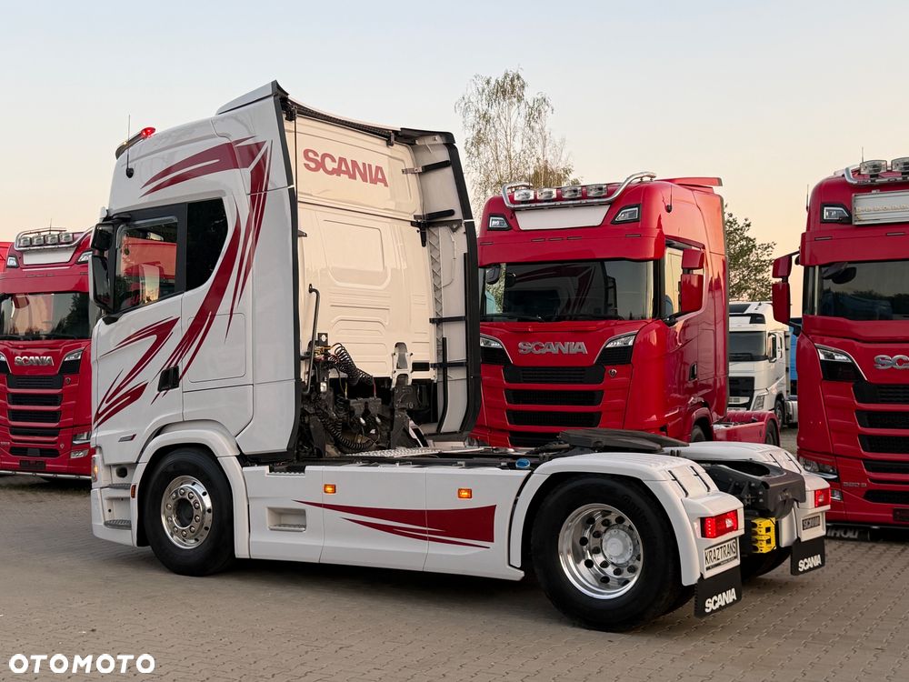 Scania 500S SCANIA Super z Niemiec pełna opcja, skóry, 6x poduszek przód i tył 2022/2023 - 12