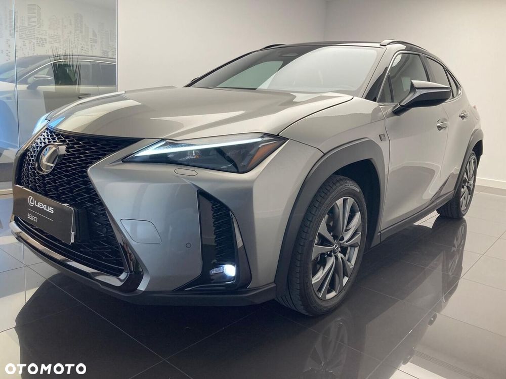 Lexus UX 300h F Sport Design - 7
