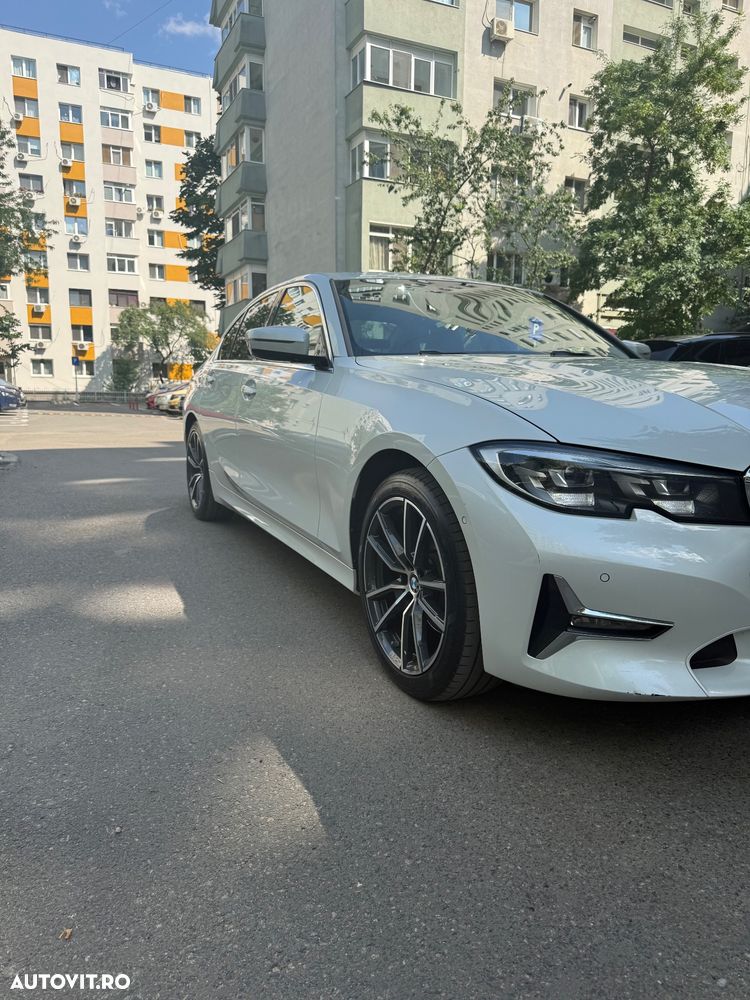 BMW Seria 3 320d xDrive AT Luxury Line - 1