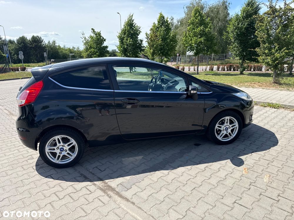 Ford Fiesta 1.5 TDCi Titanium - 4