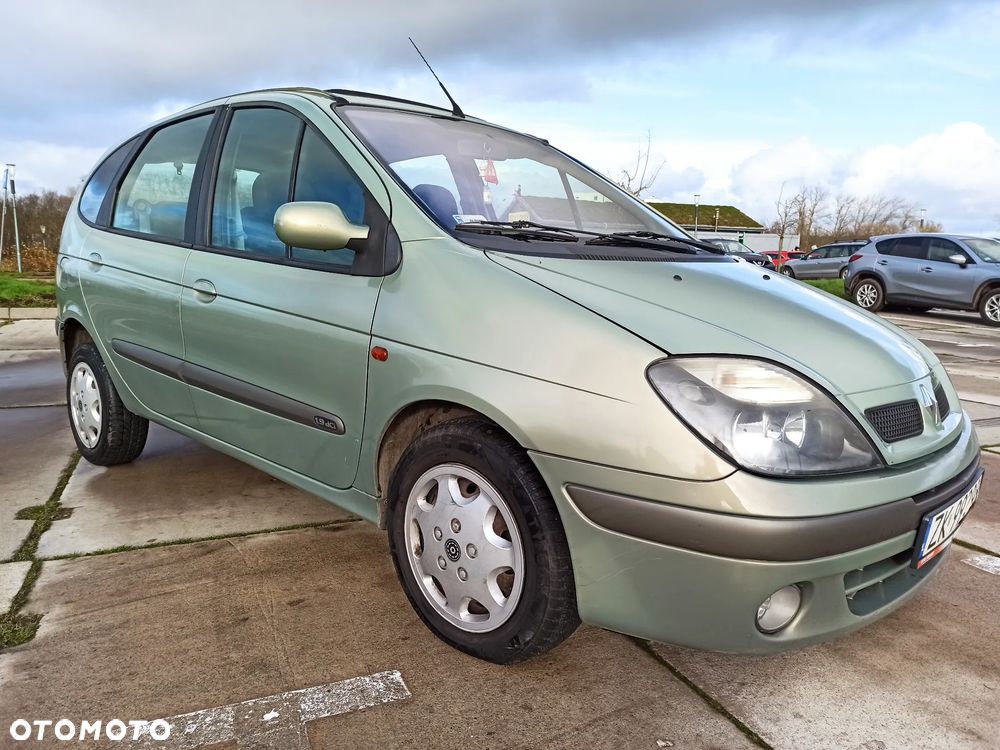 Renault Scenic - 2