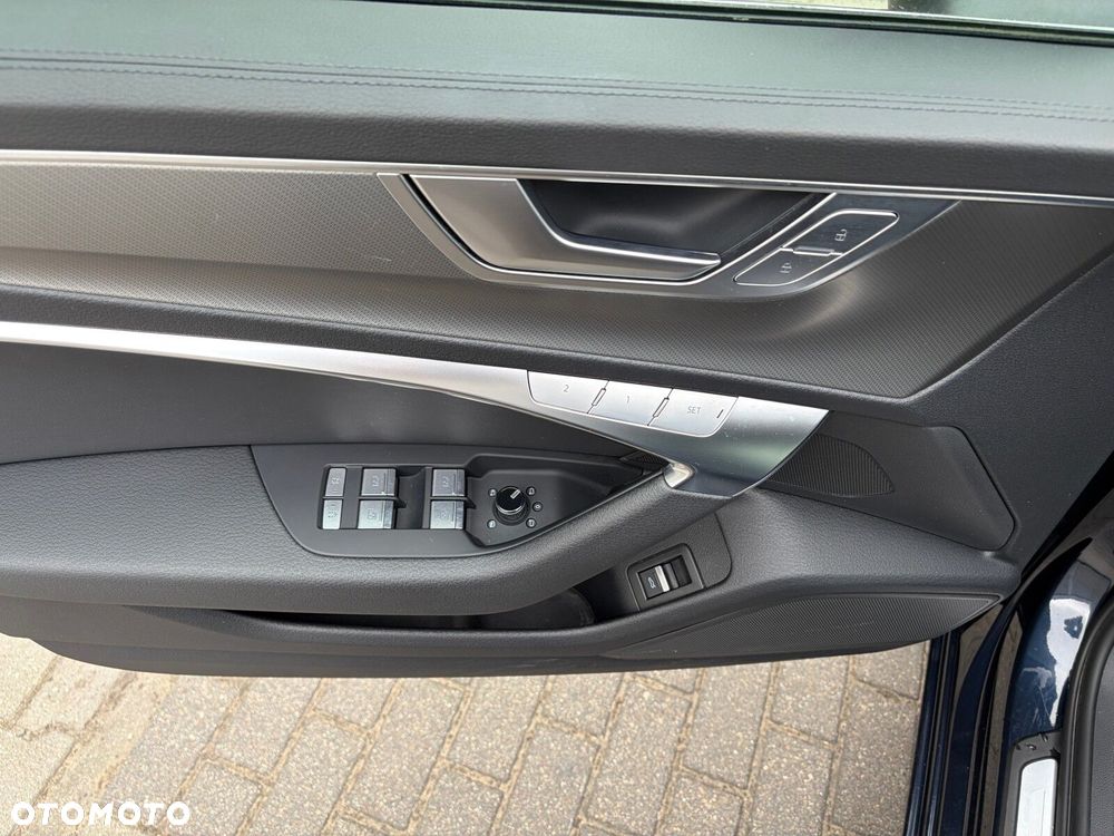 Audi A6 Avant - 11