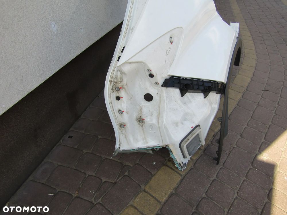 ĆWIARTKA BŁOTNIK PRAWY TYŁ TOYOTA C-HR I  19 23R - 2