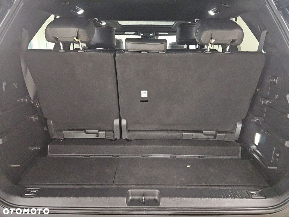 Toyota Sequoia - 4