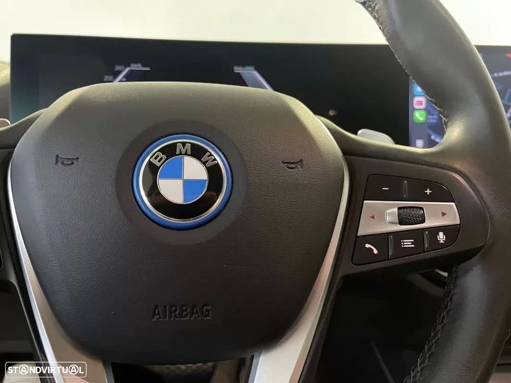 BMW 320 e Auto - 22