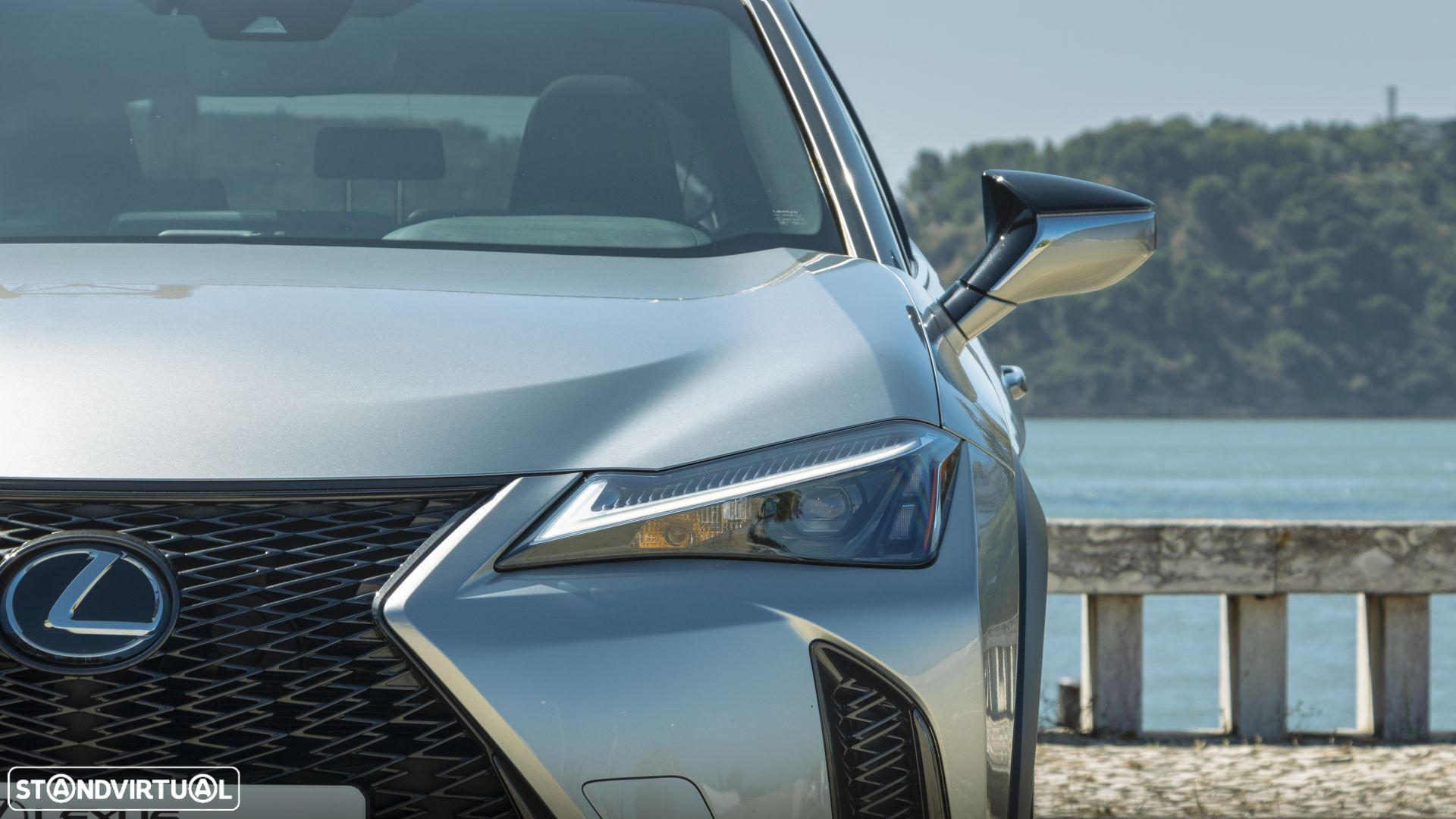 Lexus UX 250h Sport (Ecrã 12.3) - 21