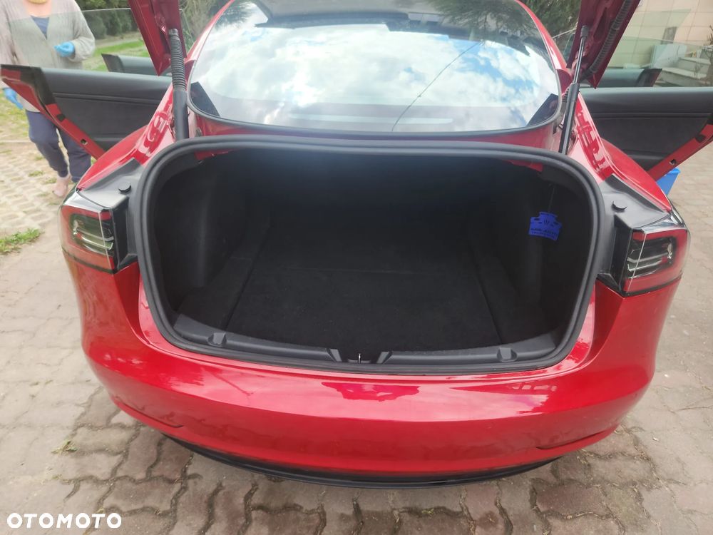 Tesla Model 3 Standard Reichweite Plus Hinterradantrieb - 5
